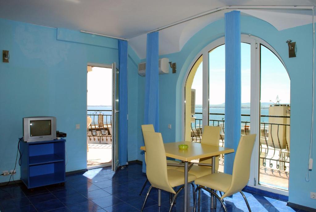 Hotel Saint Tatyana Sveti Vlas Quarto foto