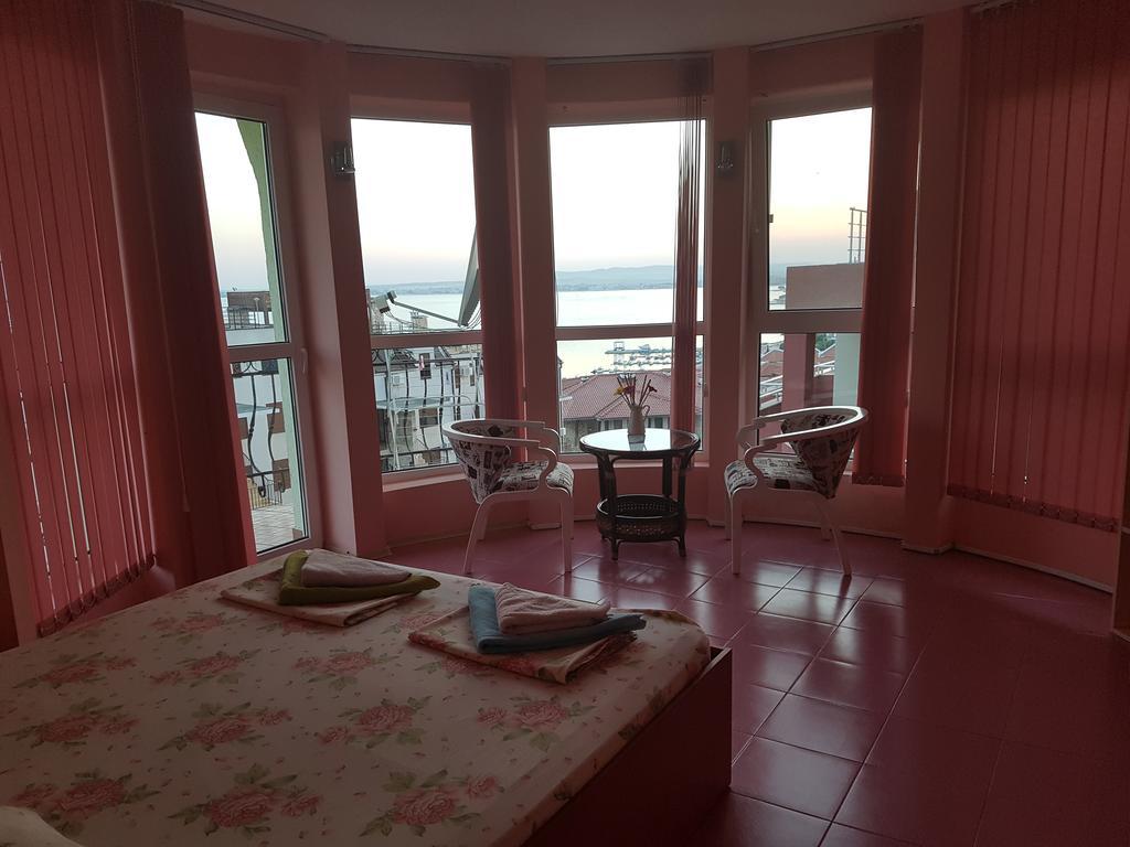 Hotel Saint Tatyana Sveti Vlas Exterior foto